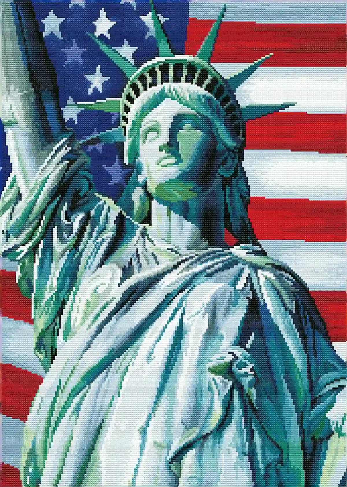 Finished Liberty Lights diamond art showing the Statue of Liberty with vibrant details and sparkling effects – FEELOOK Art